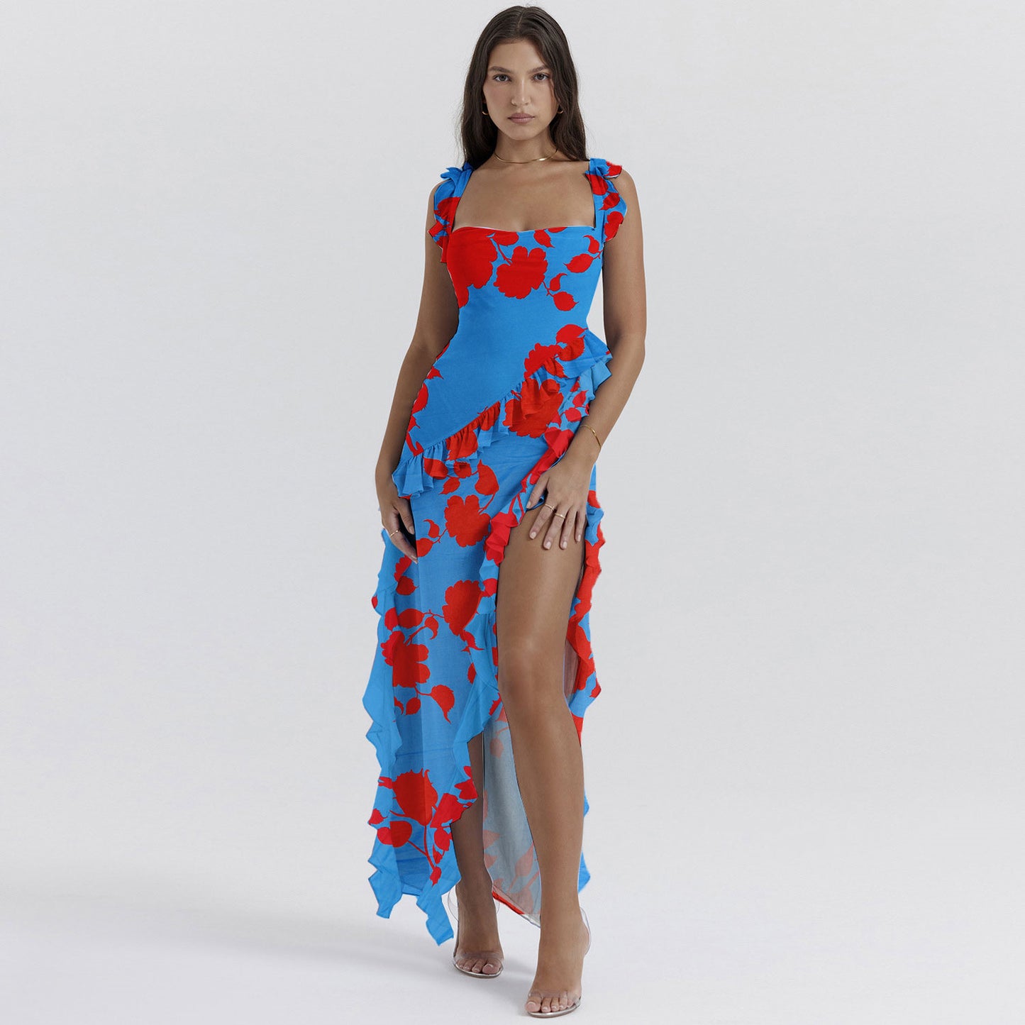 Vestido largo con abertura y tirantes con volantes estampado